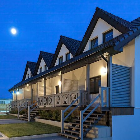 Seaside Escape Pet Friendly Apartments Mielenko By Noclegi Renters Εξωτερικό φωτογραφία